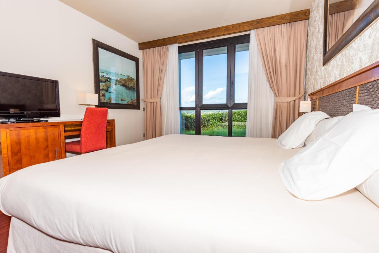 Torazu Hosteria De Torazo Nature Hotel & Spa מראה חיצוני תמונה